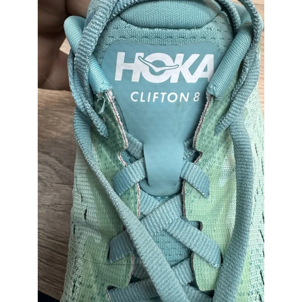 HOKA ONE ONE Clifton 8 Women's Cushioned Running Shoes Size 9.5 B 1119394 AEBL
